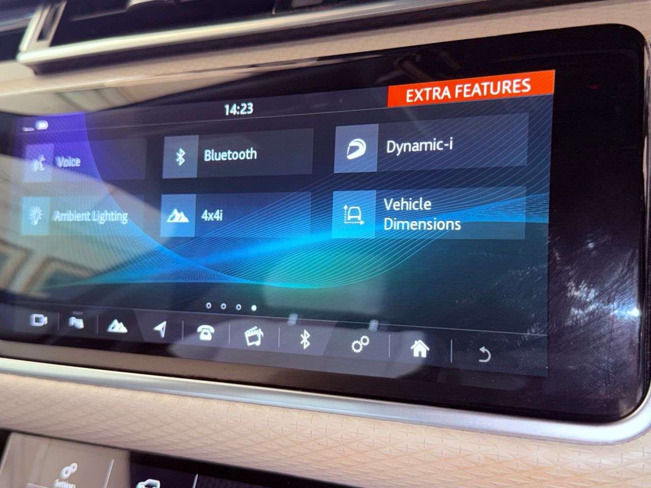 2018 LAND ROVER RANGE ROVER VELAR 2018 LAND ROVER RANGE ROVER VELAR