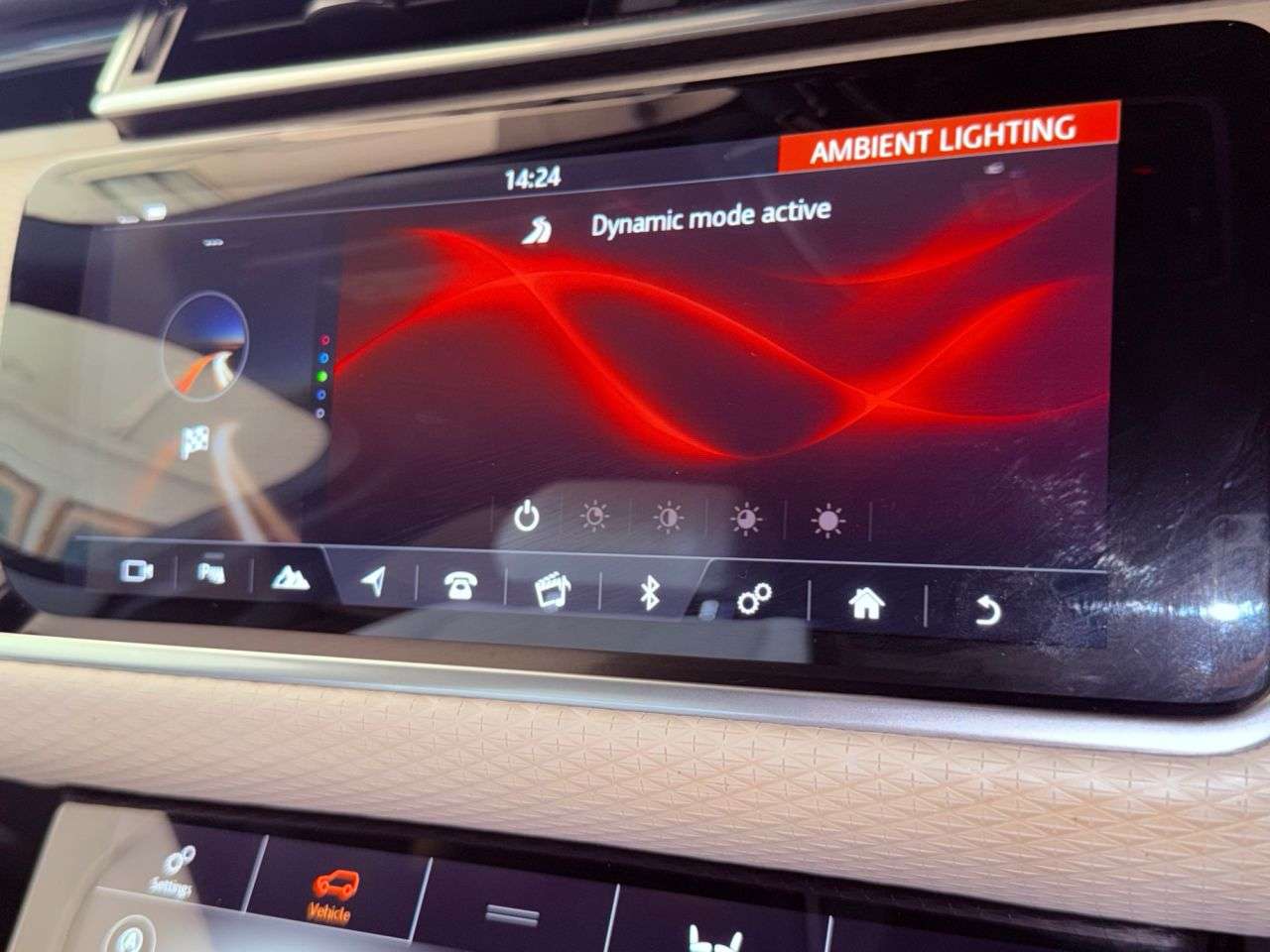 2018 LAND ROVER RANGE ROVER VELAR 2018 LAND ROVER RANGE ROVER VELAR