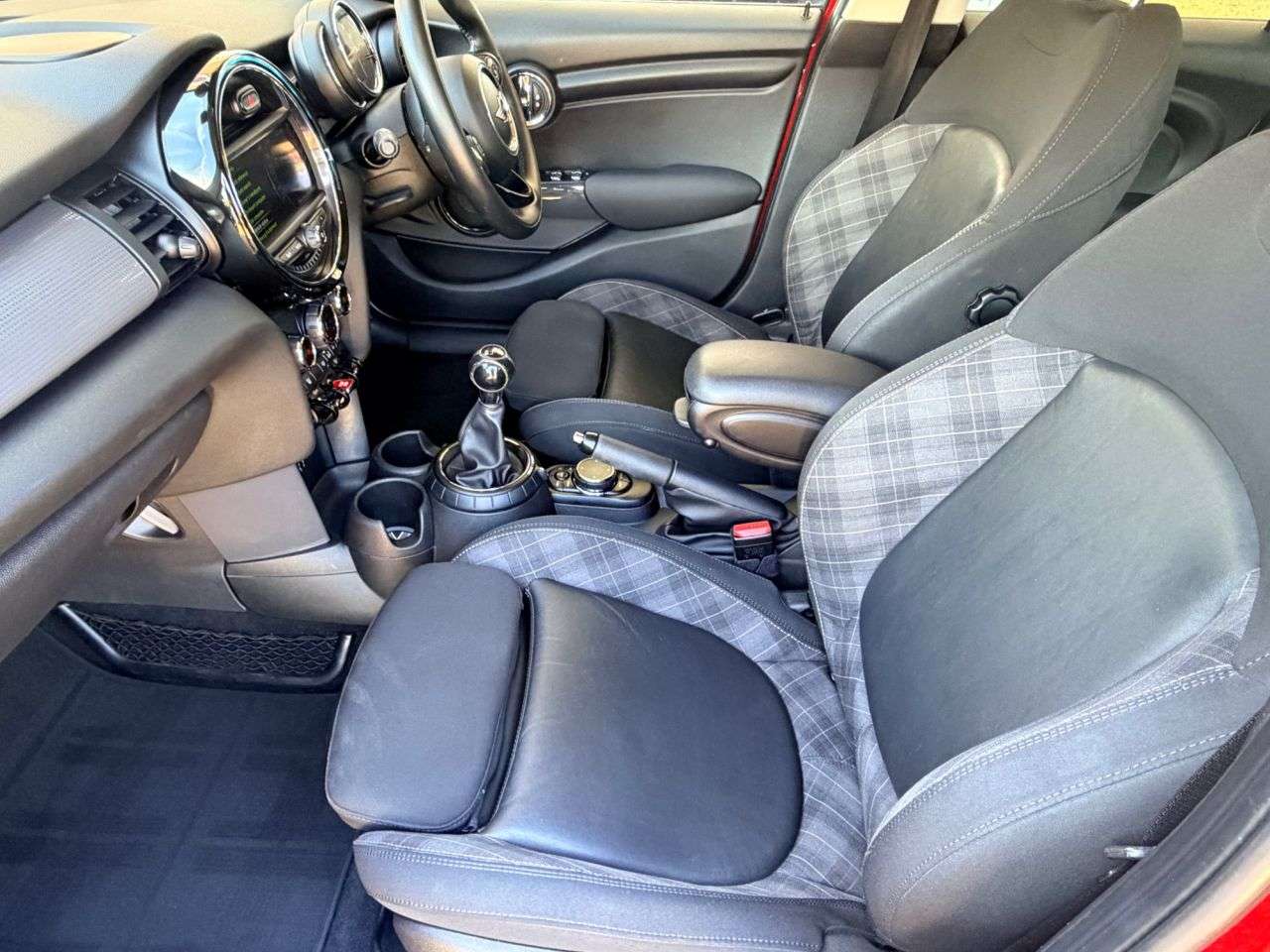 2016 MINI HATCH 2016 MINI HATCH
