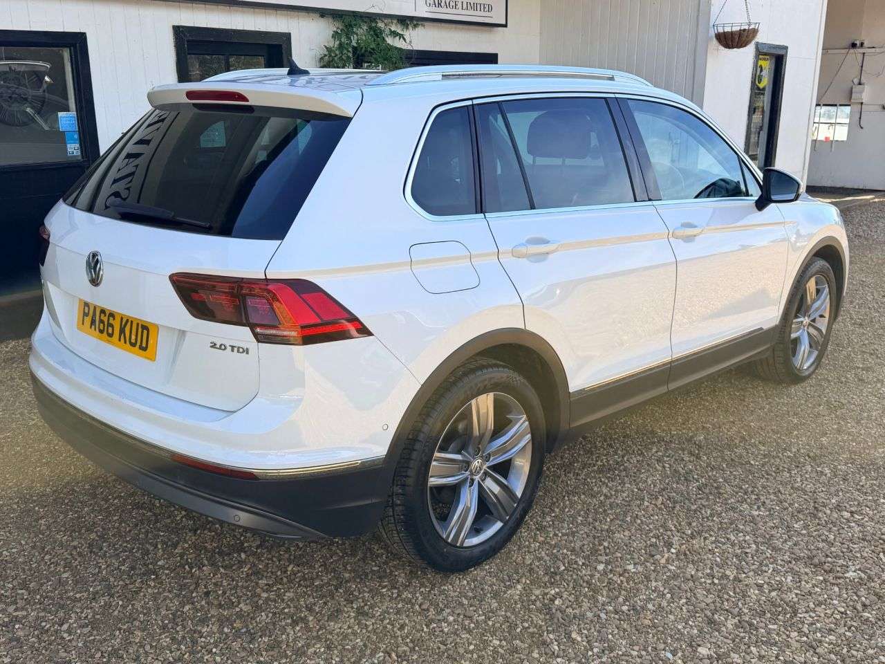 2016 VOLKSWAGEN TIGUAN 2016 VOLKSWAGEN TIGUAN