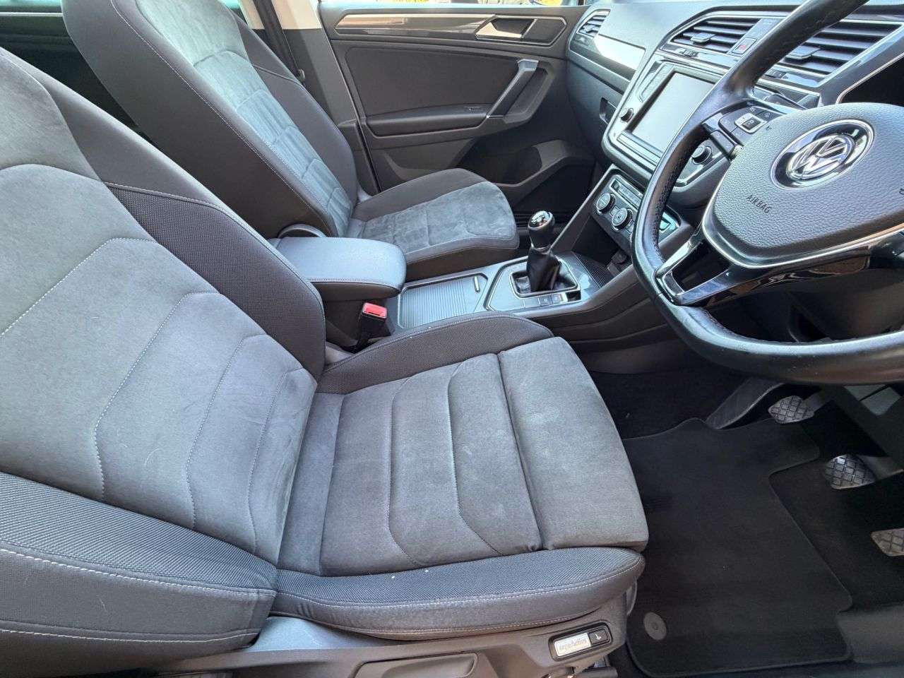 2016 VOLKSWAGEN TIGUAN 2016 VOLKSWAGEN TIGUAN