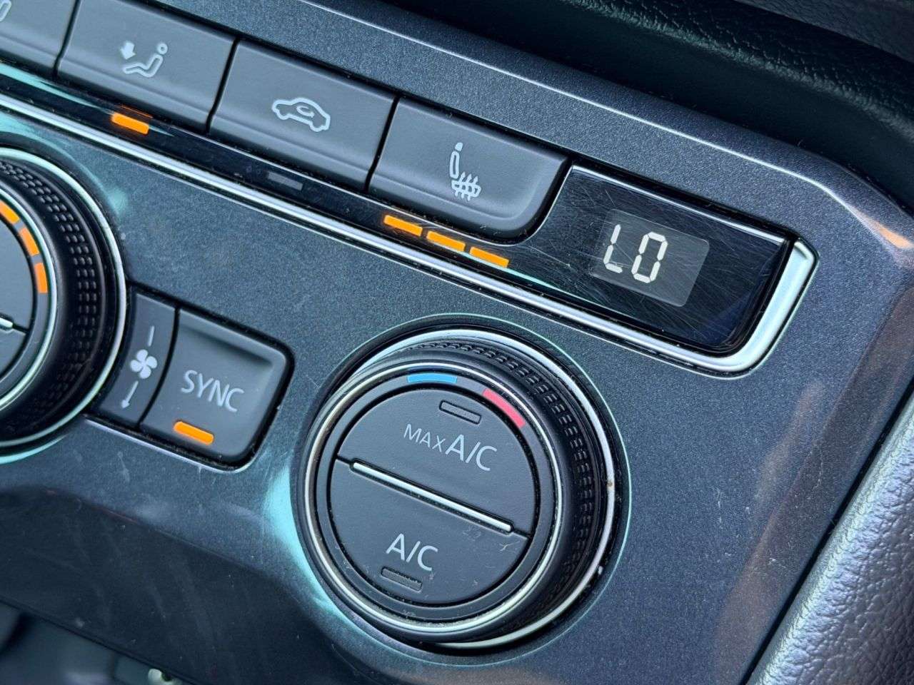2016 VOLKSWAGEN TIGUAN 2016 VOLKSWAGEN TIGUAN