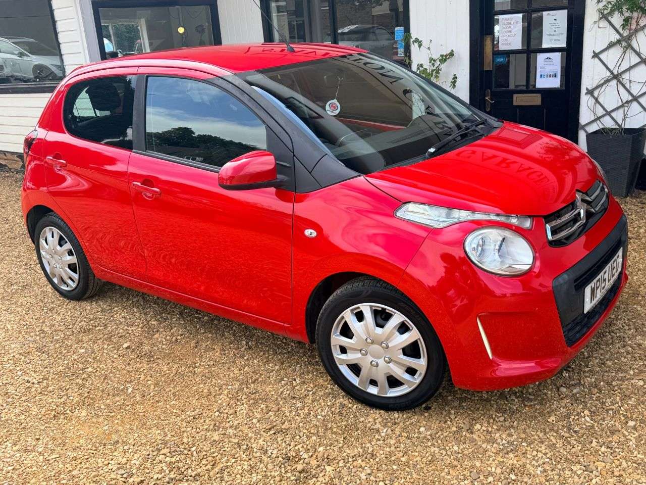 A 2015 CITROEN C1 1.0 VTi Feel Hatchback 5dr Petrol Manual Euro 5 (Euro 5) (68 ps) A 2015 CITROEN C1 1.0 VTi Feel Hatchback 5dr Petrol Manual Euro 5 (Euro 5) (68 ps)