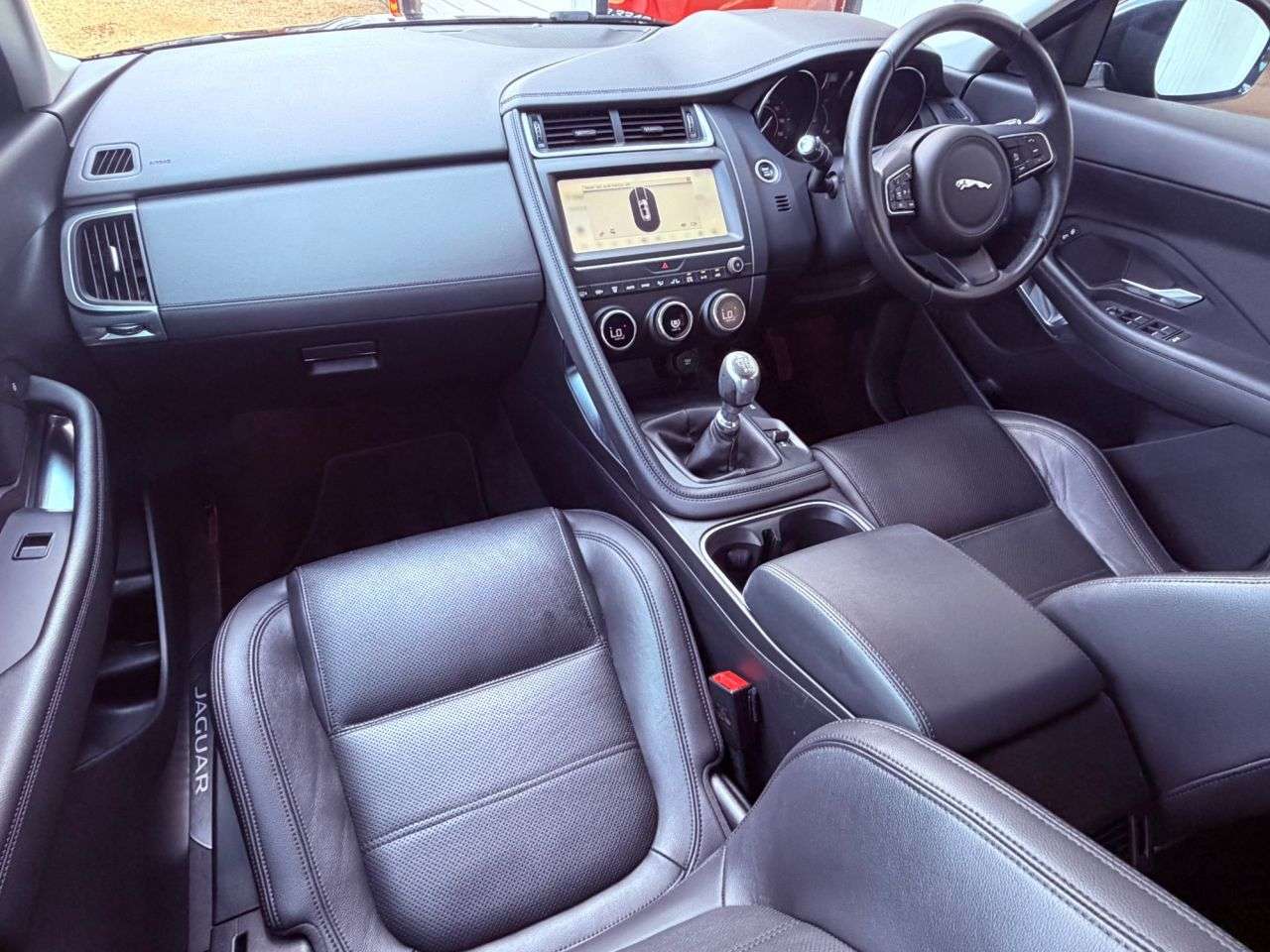A 2020 JAGUAR E-PACE 2.0 D150 S SUV 5dr Diesel Manual Euro 6 (s/s) (150 ps) A 2020 JAGUAR E-PACE 2.0 D150 S SUV 5dr Diesel Manual Euro 6 (s/s) (150 ps)