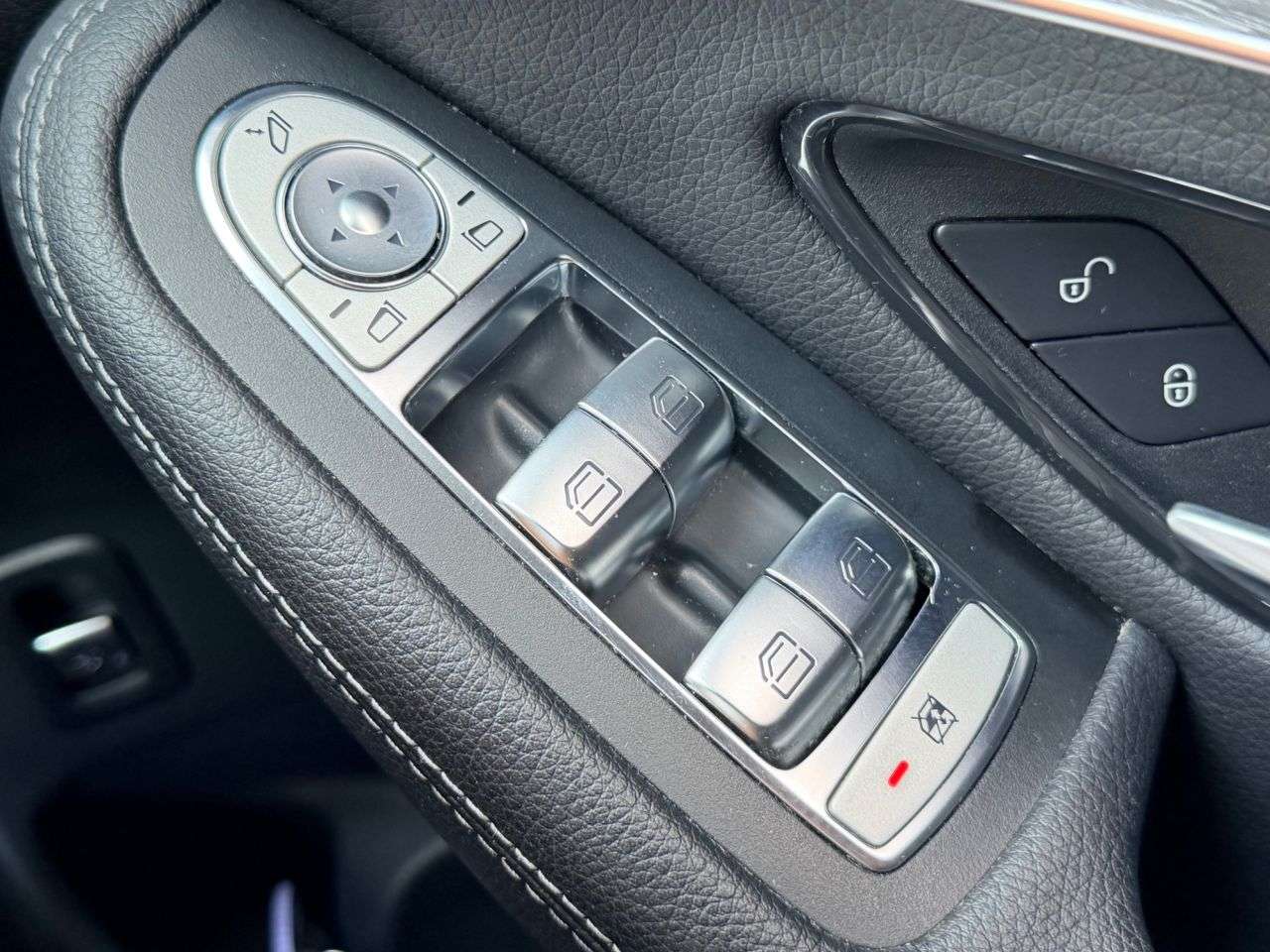 2020 MERCEDES-BENZ GLC 2020 MERCEDES-BENZ GLC
