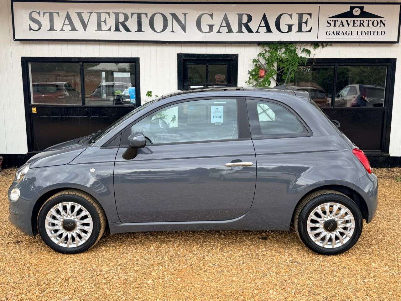 2020 FIAT 500 2020 FIAT 500