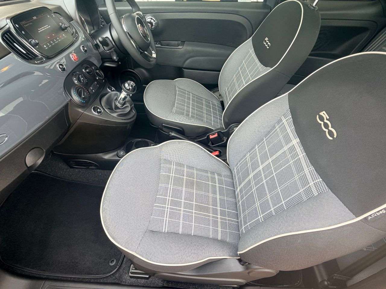 2020 FIAT 500 2020 FIAT 500