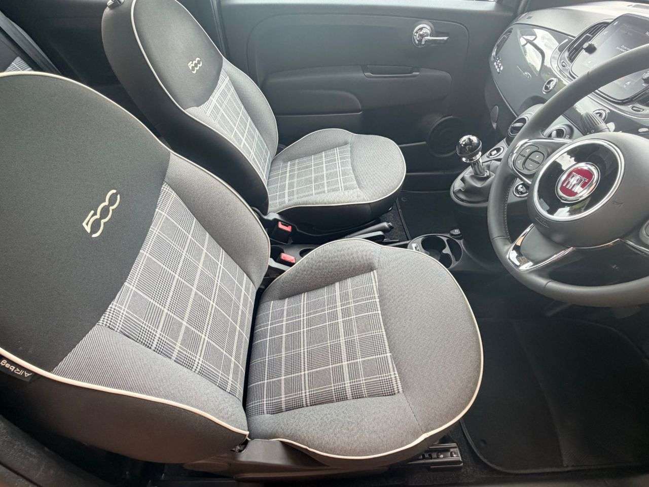 2020 FIAT 500 2020 FIAT 500