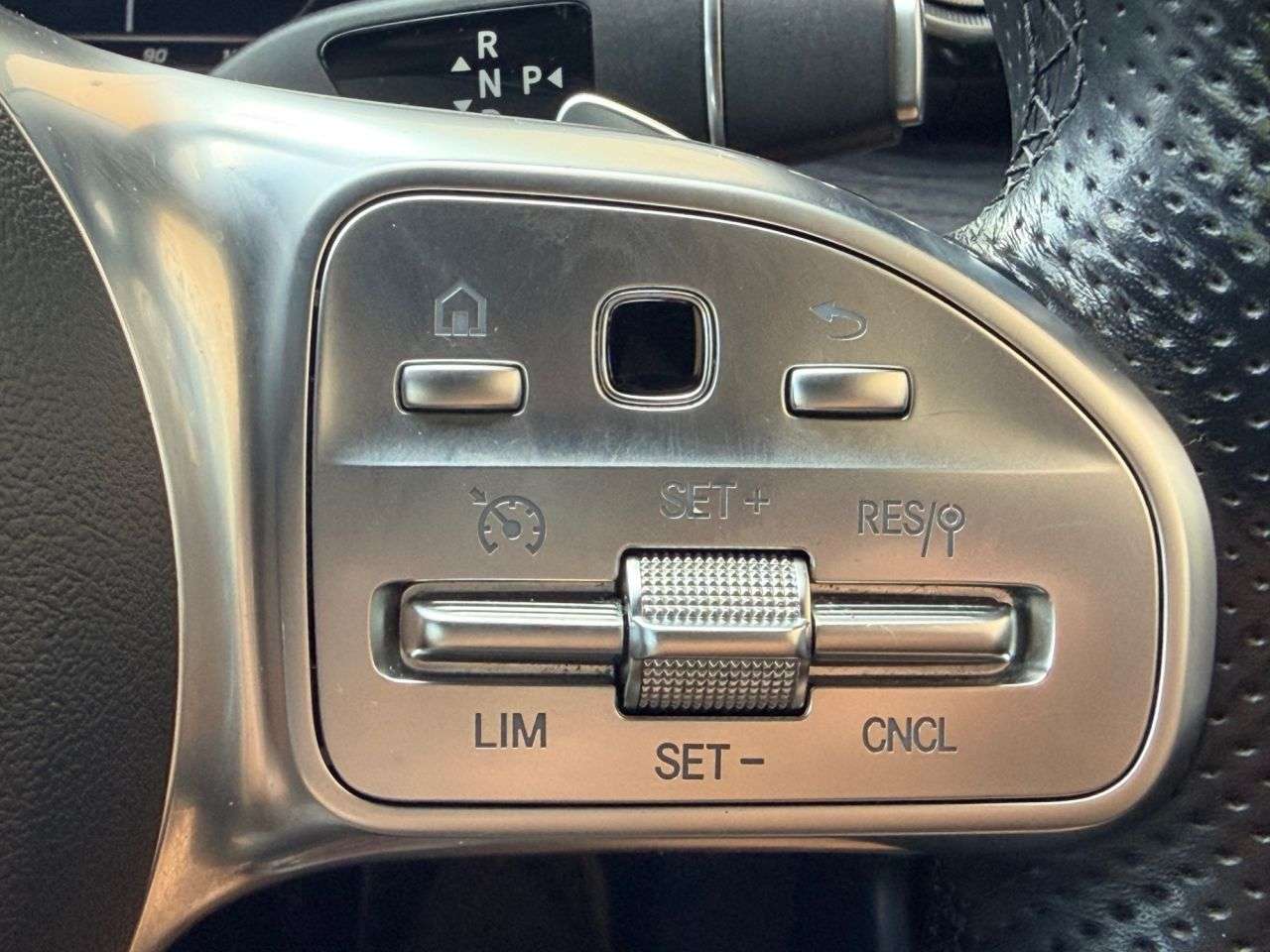 2019 MERCEDES-BENZ E CLASS 2019 MERCEDES-BENZ E CLASS