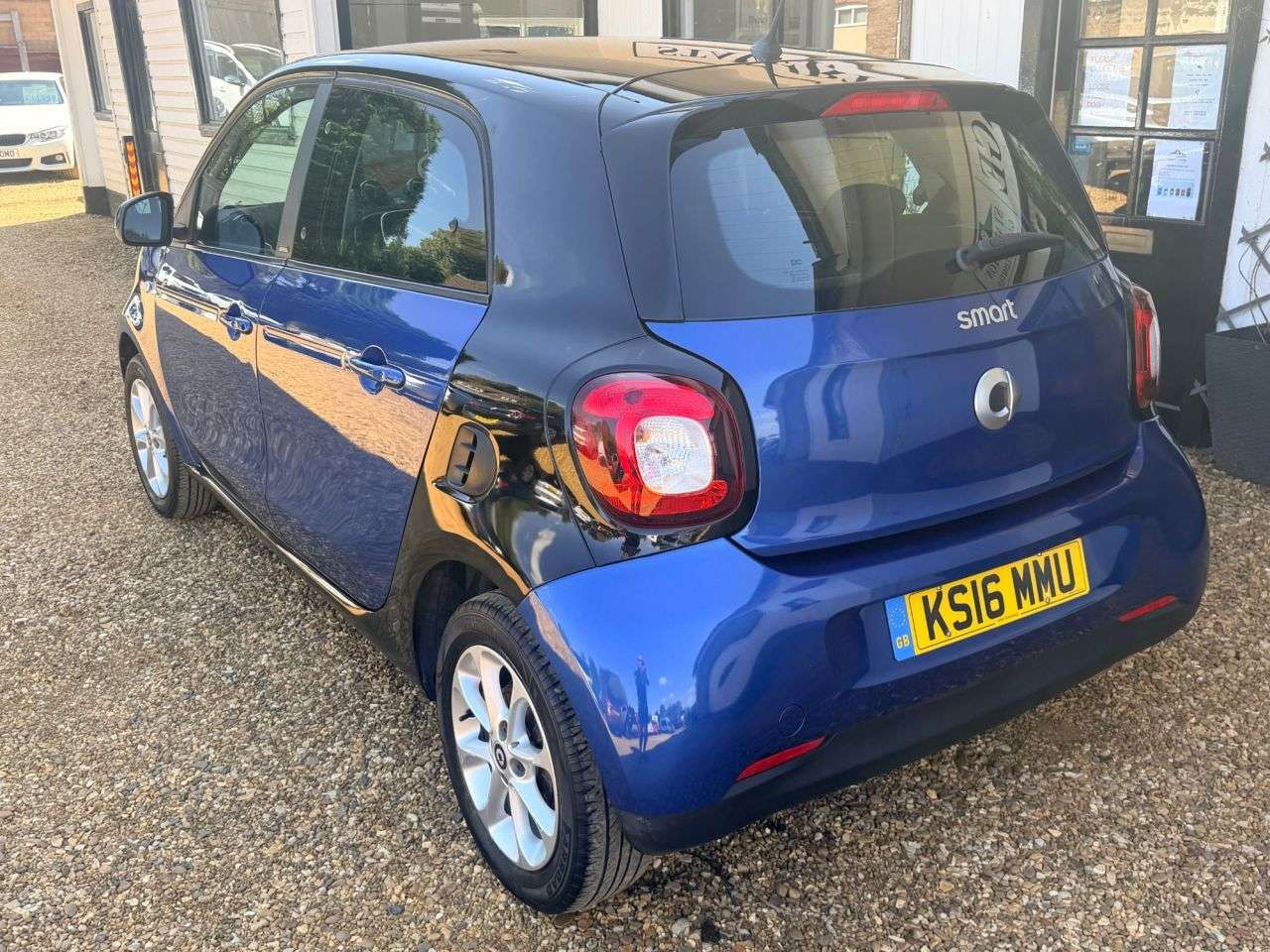 2016 SMART FORFOUR 2016 SMART FORFOUR