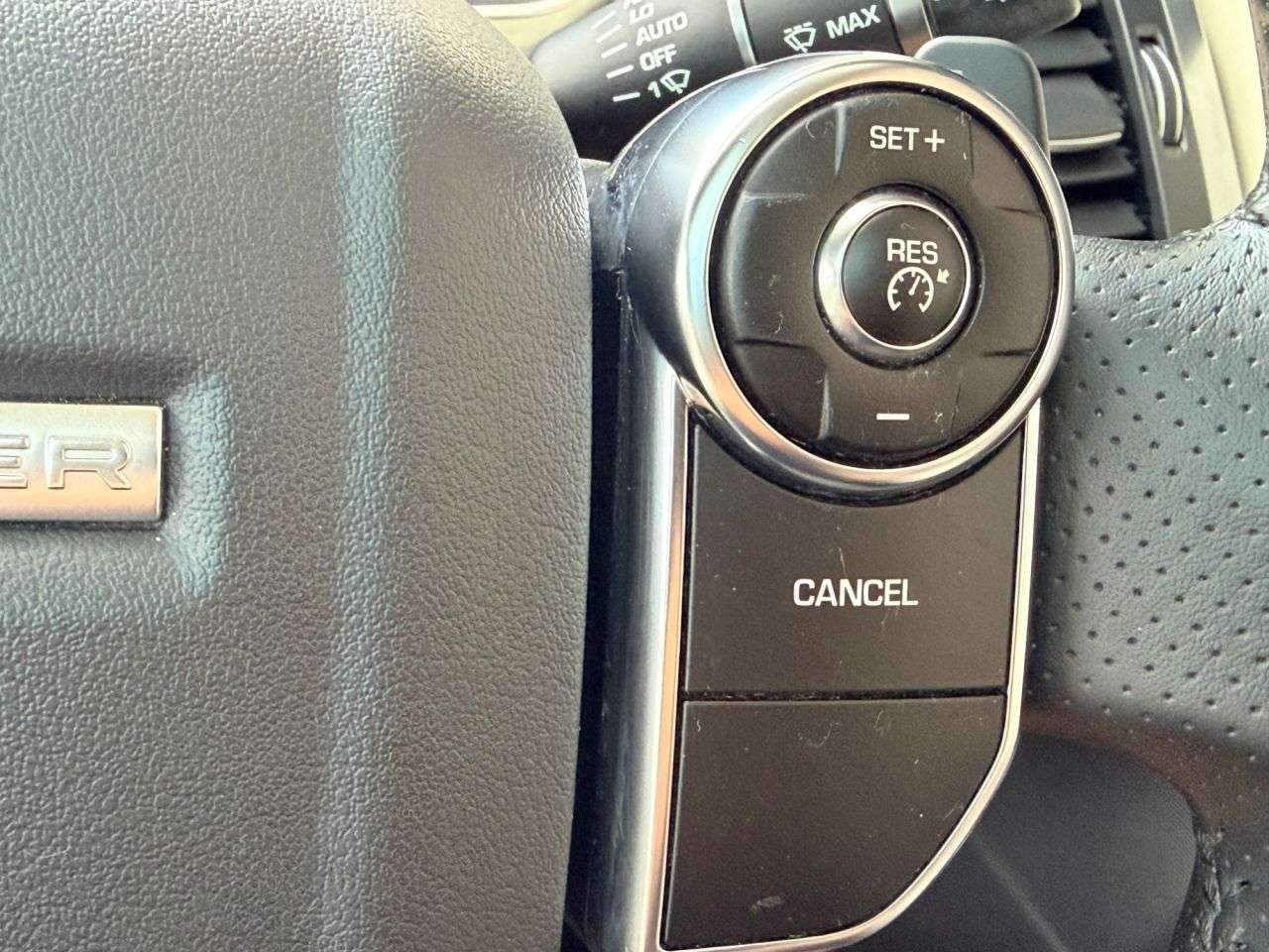 2015 LAND ROVER RANGE ROVER SPORT 2015 LAND ROVER RANGE ROVER SPORT
