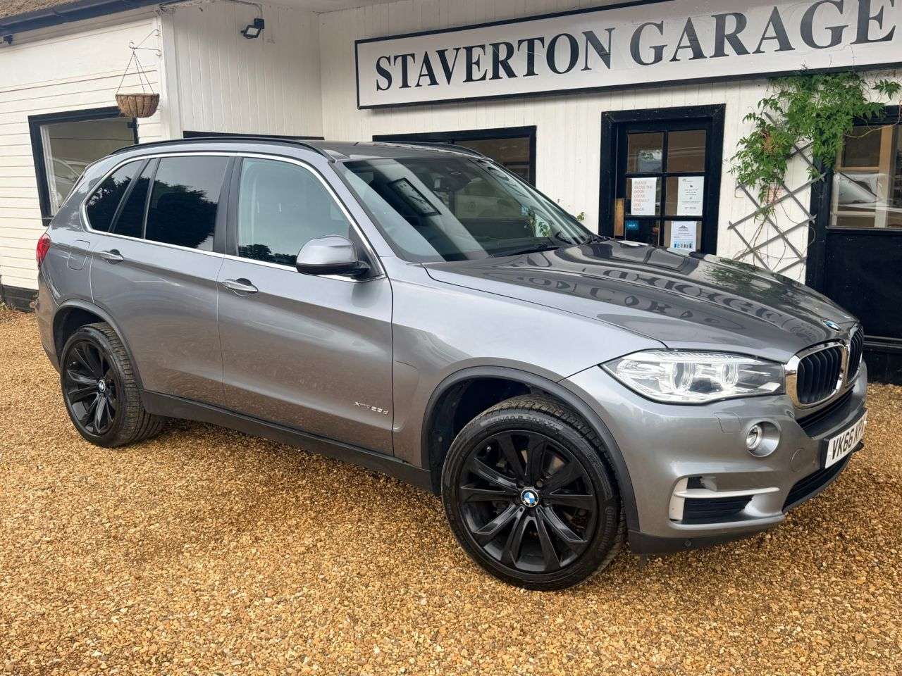 A 2016 BMW X5 2.0 25d SE SUV 5dr Diesel Auto xDrive Euro 6 (s/s) (231 ps) A 2016 BMW X5 2.0 25d SE SUV 5dr Diesel Auto xDrive Euro 6 (s/s) (231 ps)