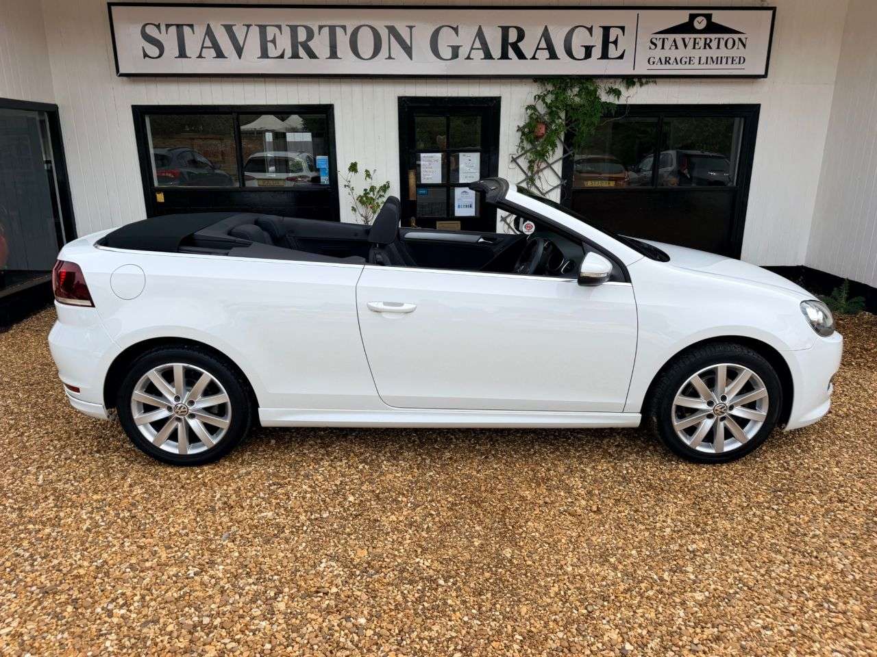 2016 VOLKSWAGEN GOLF 2016 VOLKSWAGEN GOLF