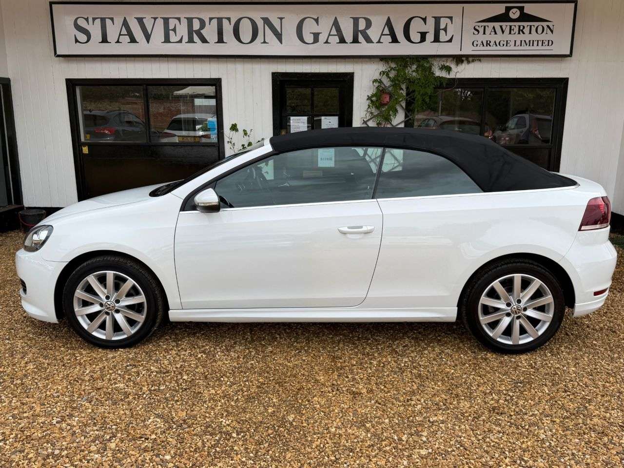 2016 VOLKSWAGEN GOLF 2016 VOLKSWAGEN GOLF