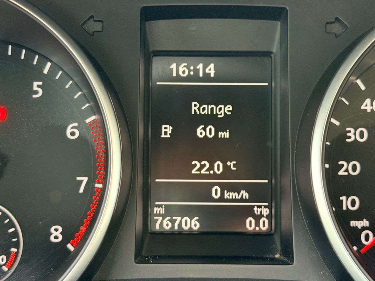 A 2016 VOLKSWAGEN GOLF 1.4 TSI S Cabriolet 2dr Petrol Manual Euro 5 (122 ps) A 2016 VOLKSWAGEN GOLF 1.4 TSI S Cabriolet 2dr Petrol Manual Euro 5 (122 ps)