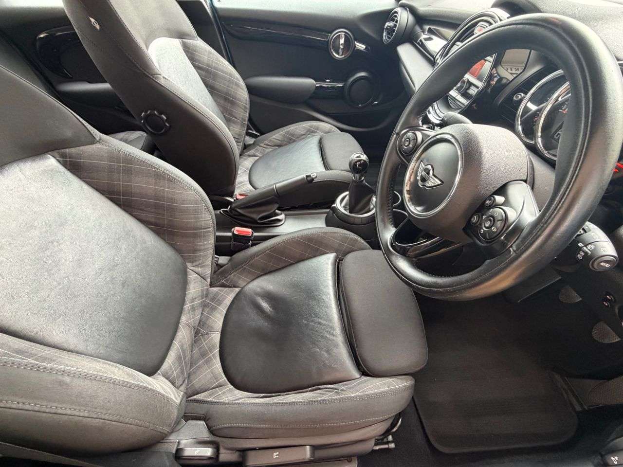 2015 MINI HATCH 2015 MINI HATCH