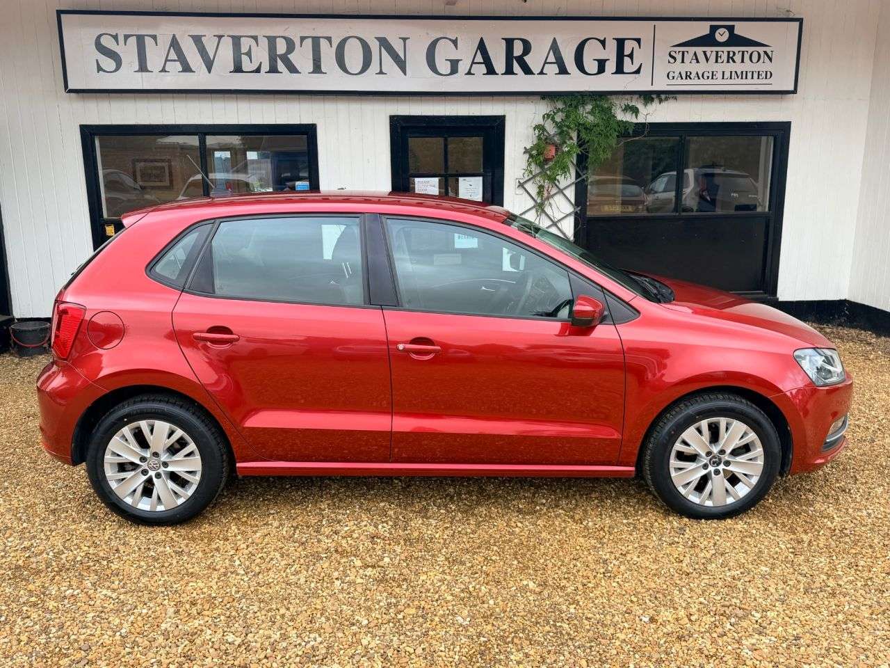 2014 VOLKSWAGEN POLO 2014 VOLKSWAGEN POLO