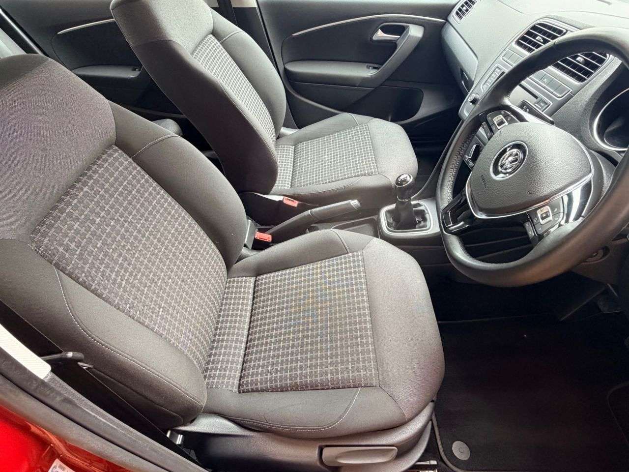 2014 VOLKSWAGEN POLO 2014 VOLKSWAGEN POLO