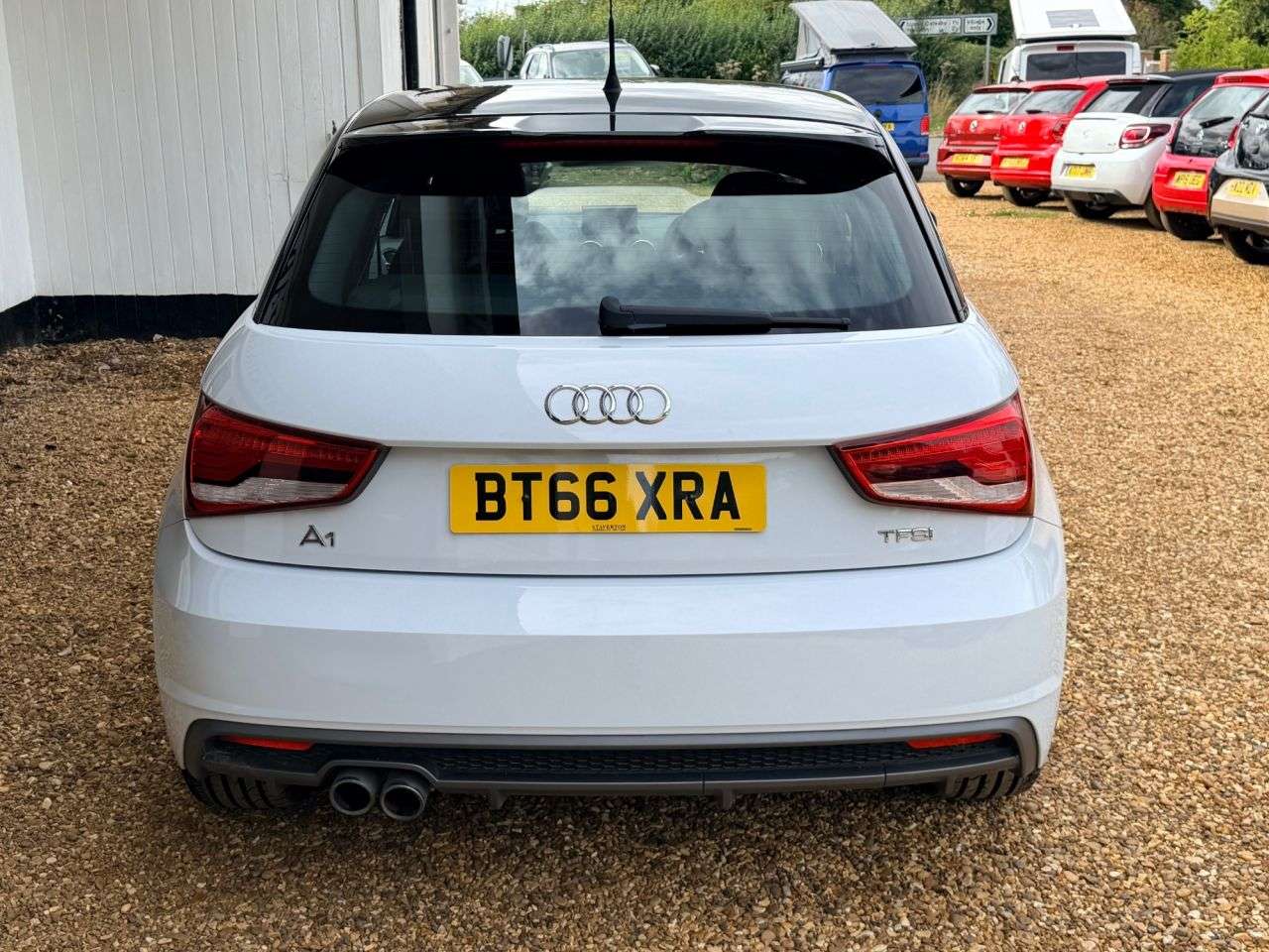 2016 AUDI A1 2016 AUDI A1
