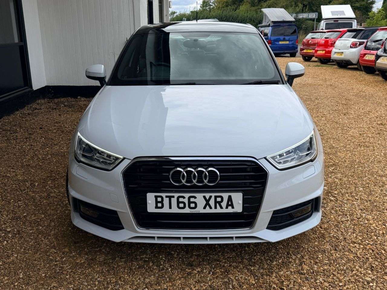 2016 AUDI A1 2016 AUDI A1