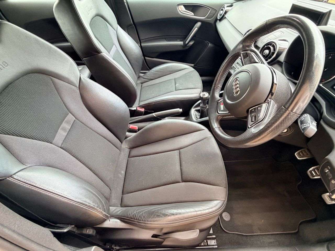 2016 AUDI A1 2016 AUDI A1