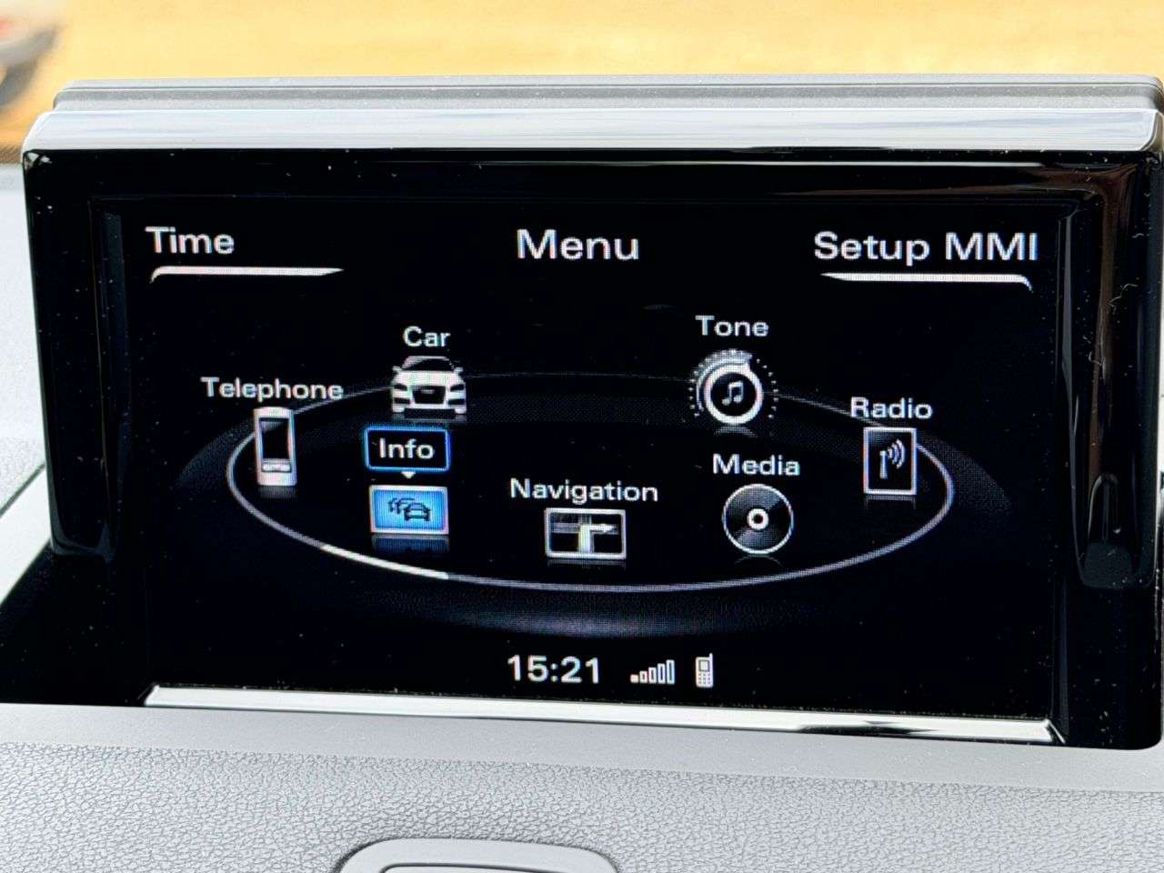 2016 AUDI A1 2016 AUDI A1