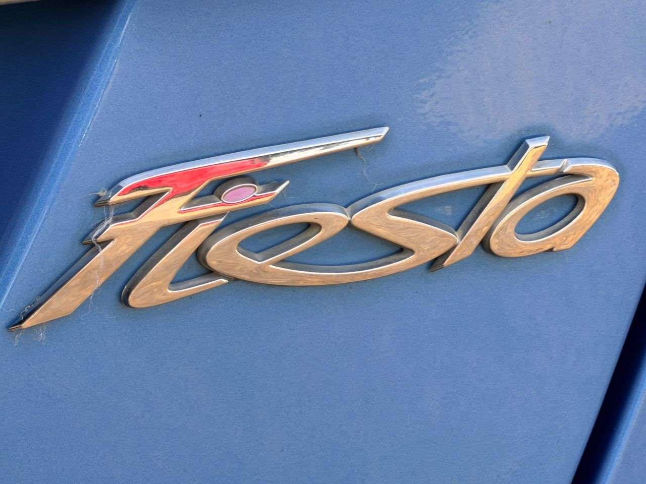 2010 FORD FIESTA 2010 FORD FIESTA