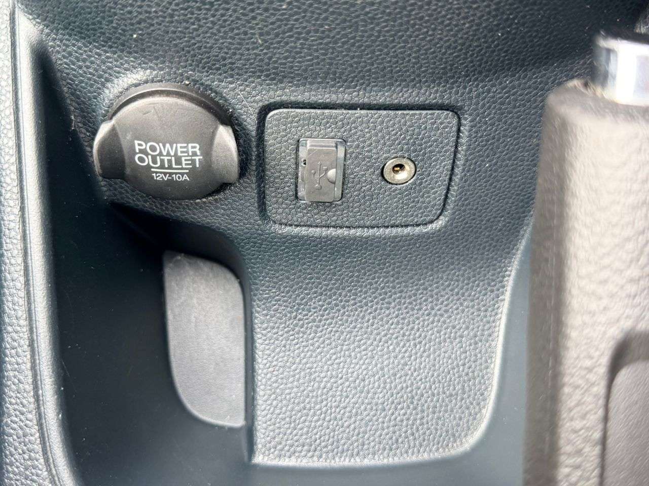 2010 FORD FIESTA 2010 FORD FIESTA