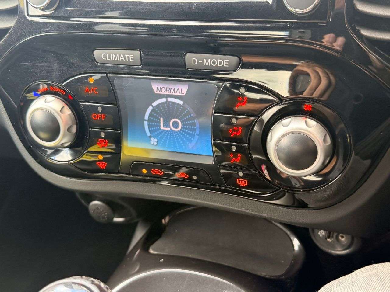 2015 NISSAN JUKE 2015 NISSAN JUKE