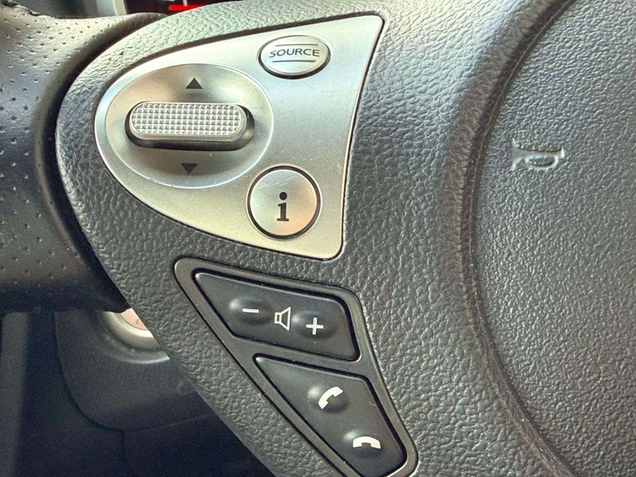 2015 NISSAN JUKE 2015 NISSAN JUKE