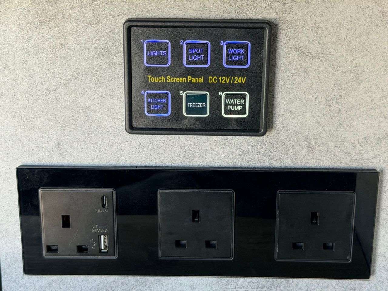 2020 FORD TRANSIT CUSTOM 2020 FORD TRANSIT CUSTOM