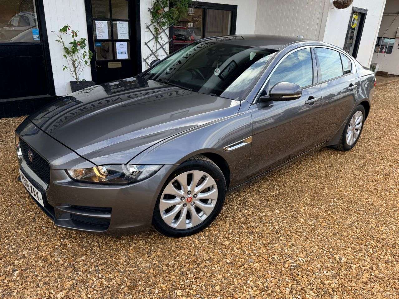 2018 JAGUAR XE 2018 JAGUAR XE
