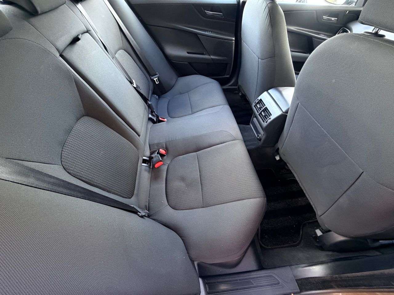 2018 JAGUAR XE 2018 JAGUAR XE