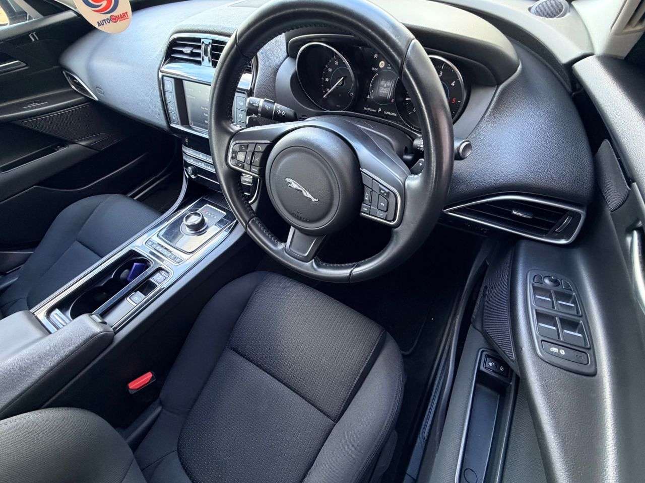 2018 JAGUAR XE 2018 JAGUAR XE