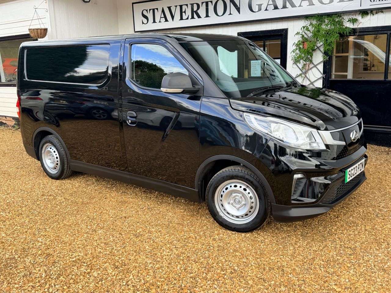 A 2023 MAXUS EDELIVER 3 50.23kWh Panel Van 5dr Electric Auto FWD L1 (122 ps) A 2023 MAXUS EDELIVER 3 50.23kWh Panel Van 5dr Electric Auto FWD L1 (122 ps)