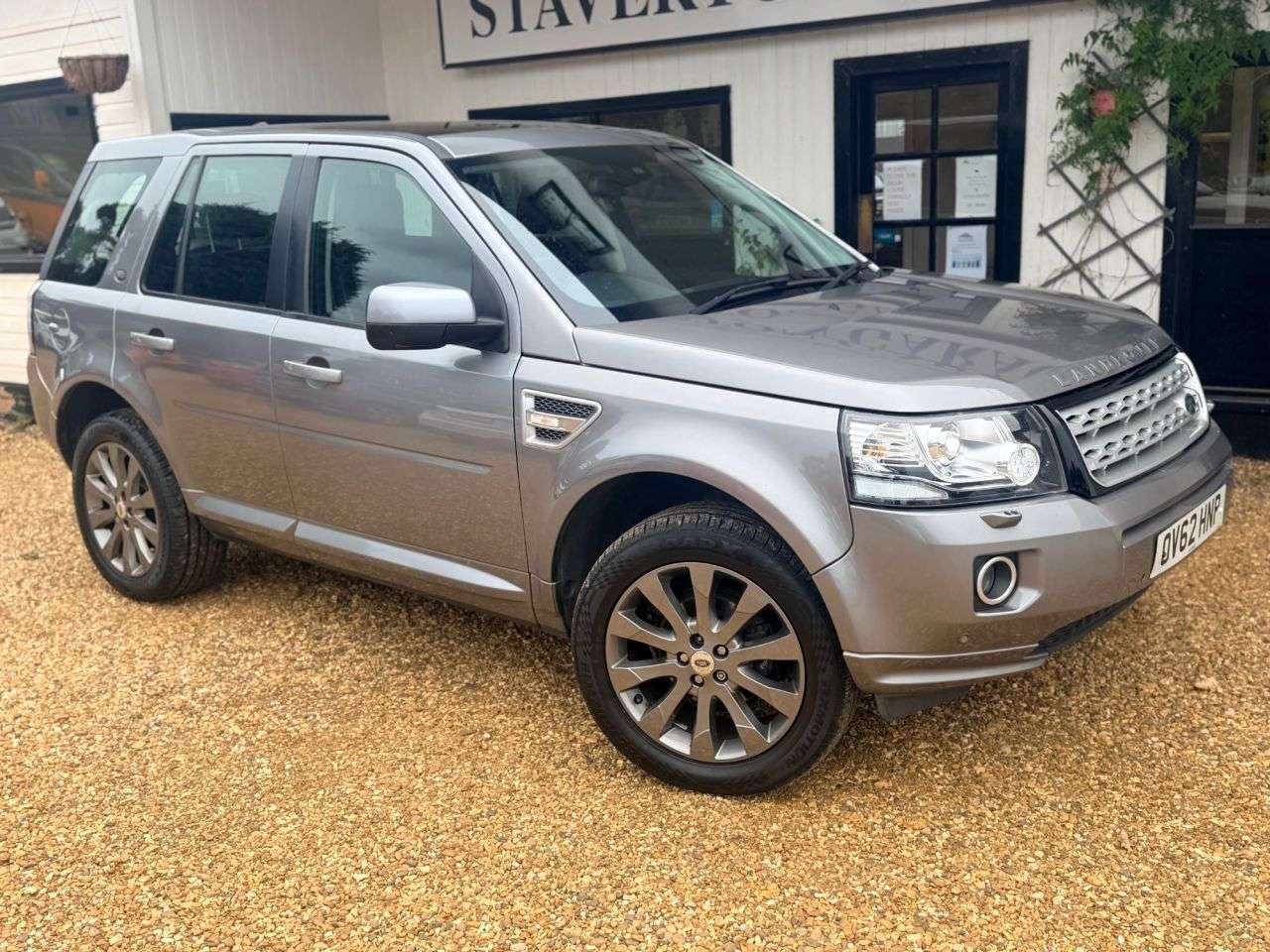 A 2012 LAND ROVER FREELANDER 2 2.2 SD4 HSE Lux SUV 5dr Diesel CommandShift 4WD Euro 5 (190 ps) A 2012 LAND ROVER FREELANDER 2 2.2 SD4 HSE Lux SUV 5dr Diesel CommandShift 4WD Euro 5 (190 ps)