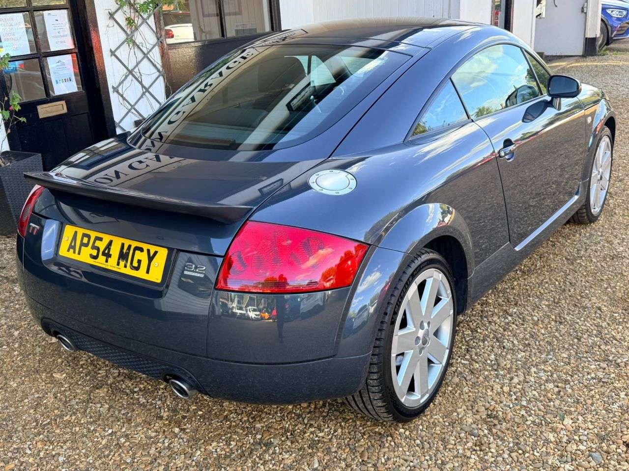 2004 AUDI TT 2004 AUDI TT