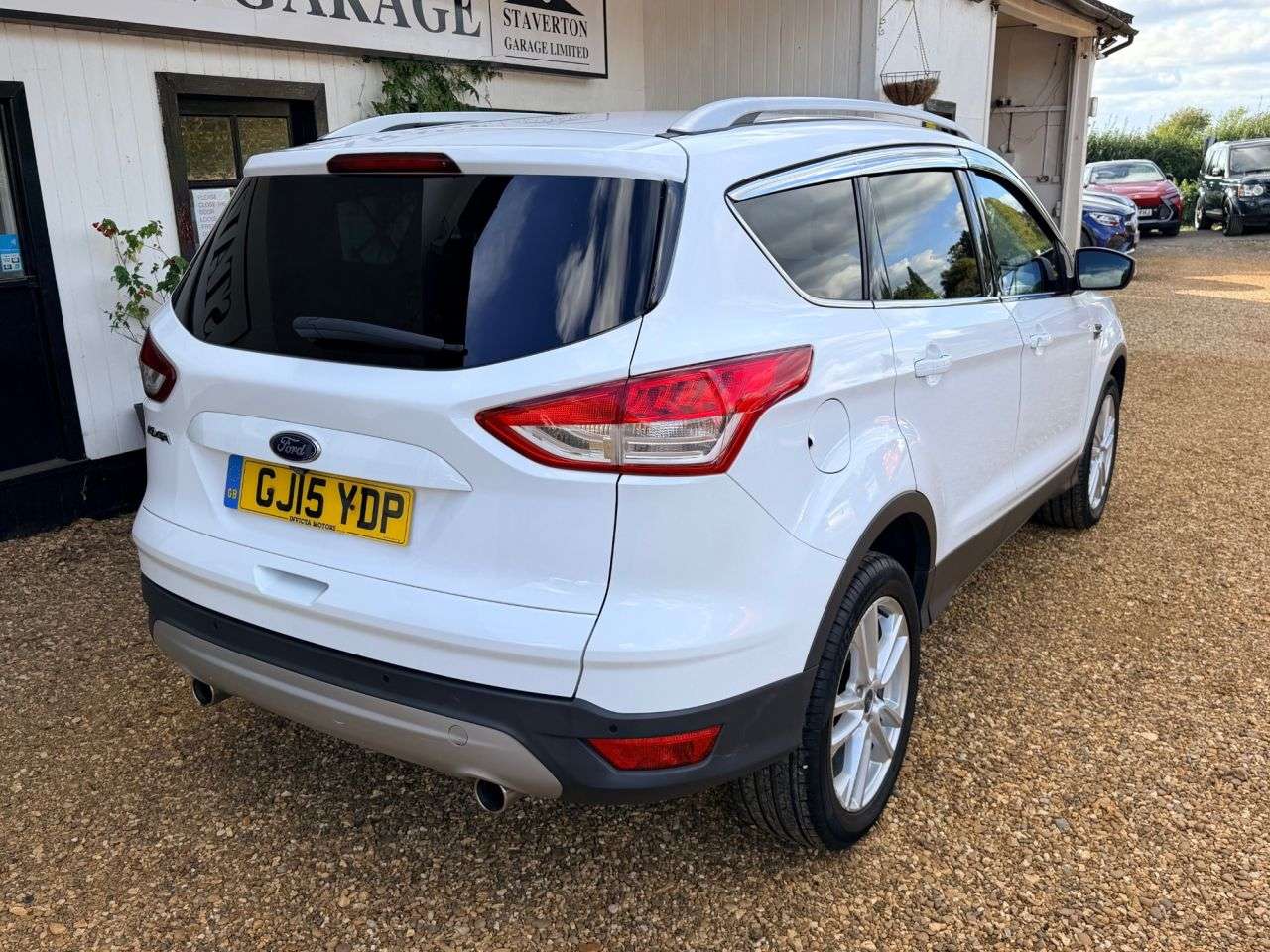 2015 FORD KUGA 2015 FORD KUGA