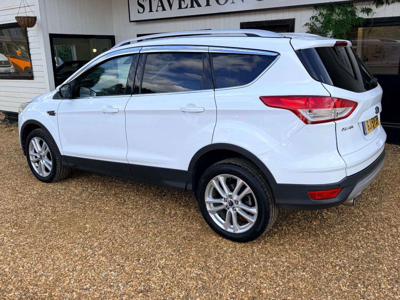 2015 FORD KUGA 2015 FORD KUGA