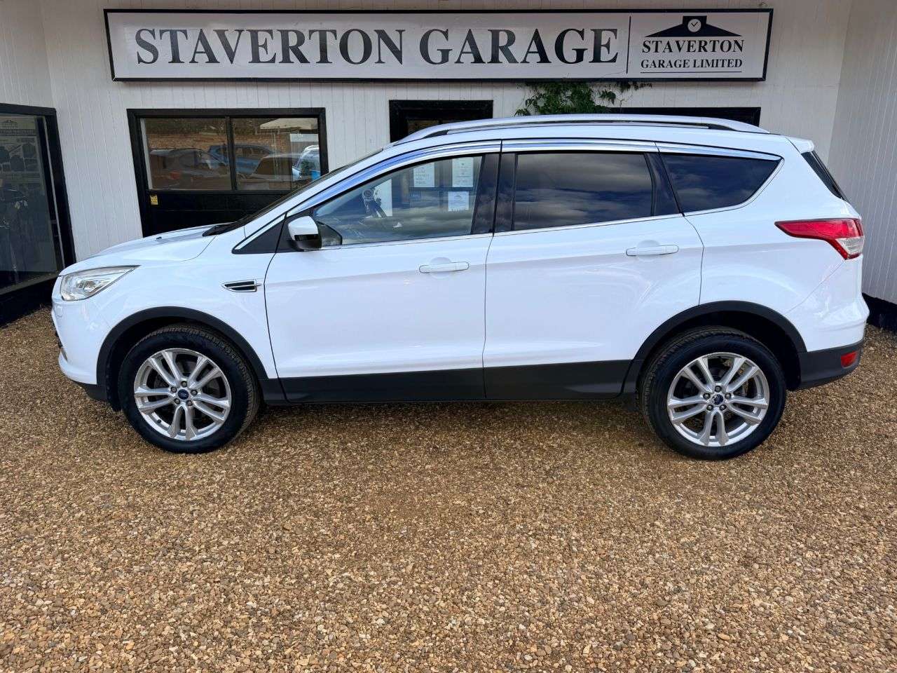 2015 FORD KUGA 2015 FORD KUGA