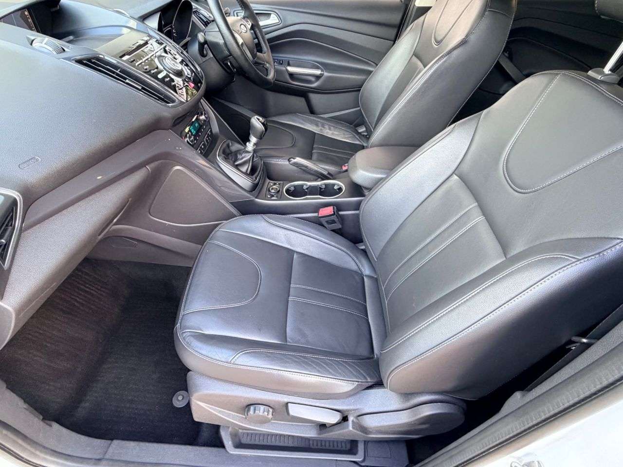 2015 FORD KUGA 2015 FORD KUGA