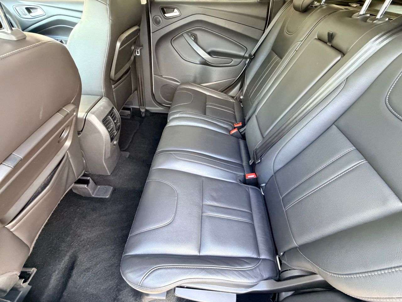 2015 FORD KUGA 2015 FORD KUGA