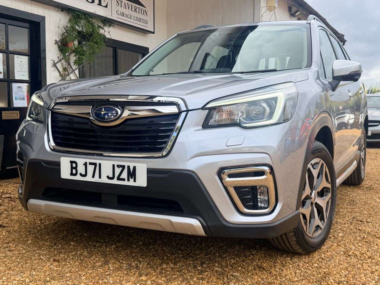 2021 SUBARU FORESTER 2021 SUBARU FORESTER