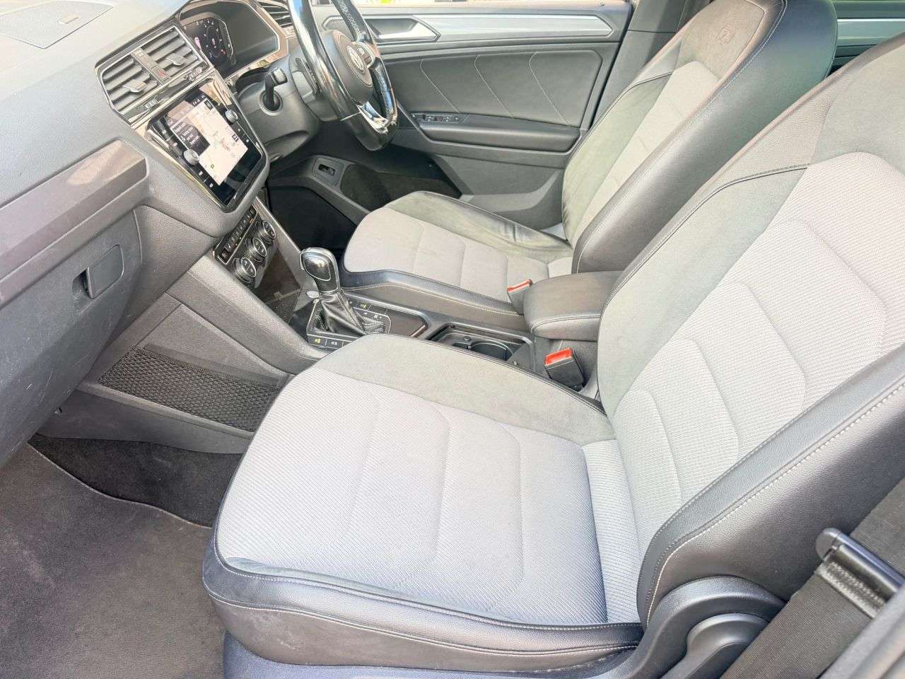 2019 VOLKSWAGEN TIGUAN 2019 VOLKSWAGEN TIGUAN