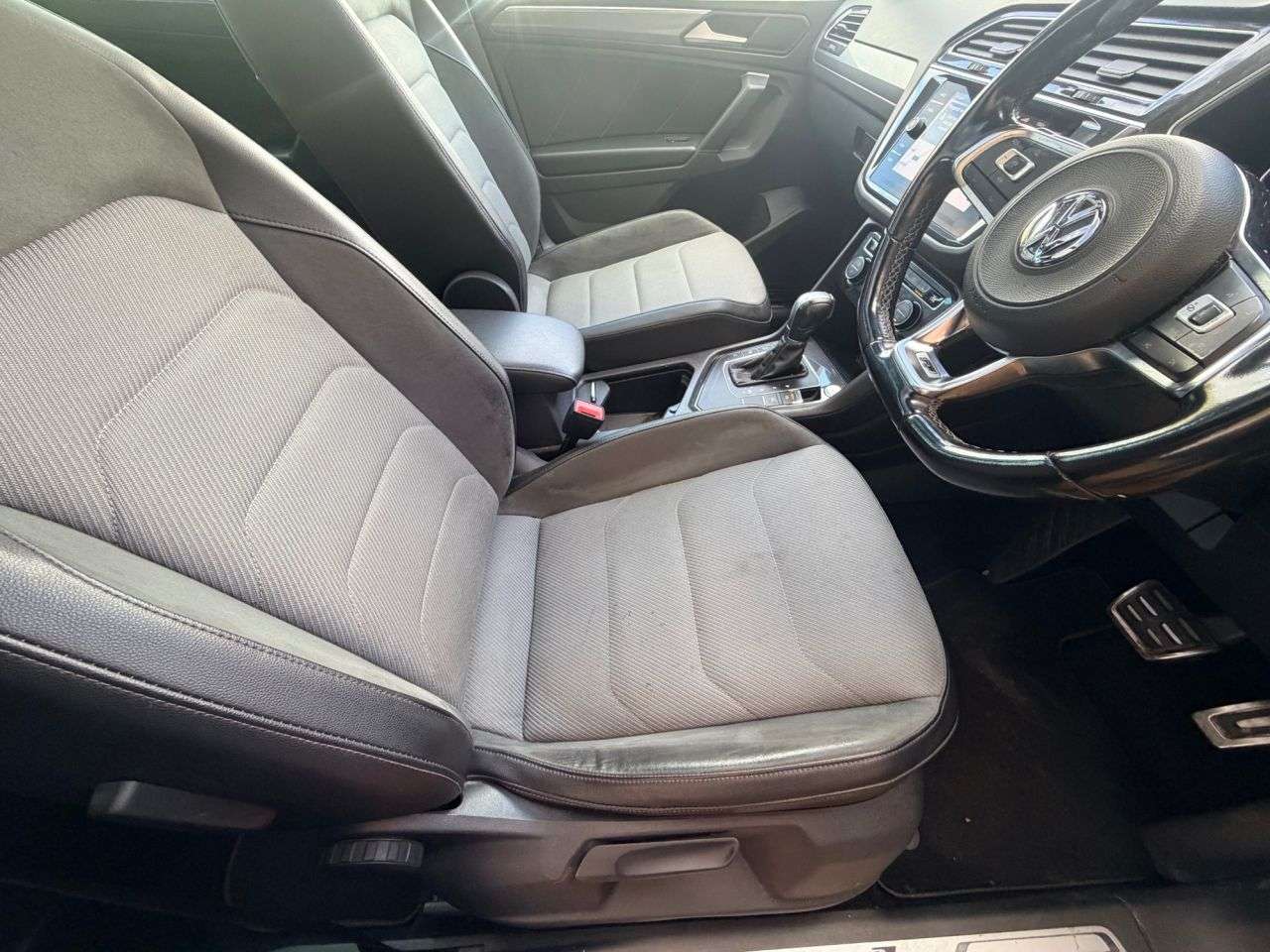 2019 VOLKSWAGEN TIGUAN 2019 VOLKSWAGEN TIGUAN