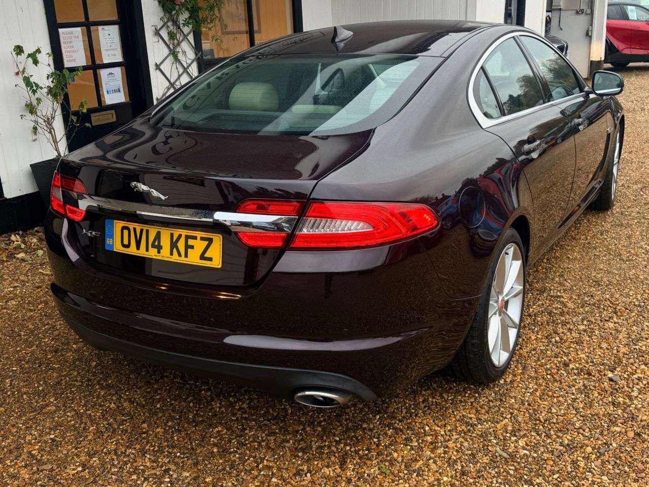 2014 JAGUAR XF 2014 JAGUAR XF