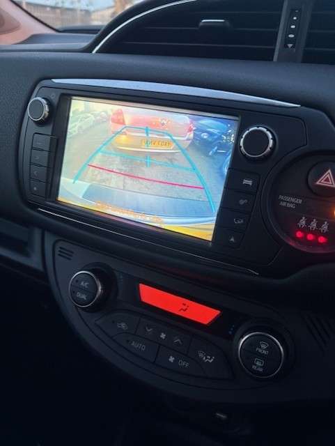 2015 TOYOTA YARIS 2015 TOYOTA YARIS