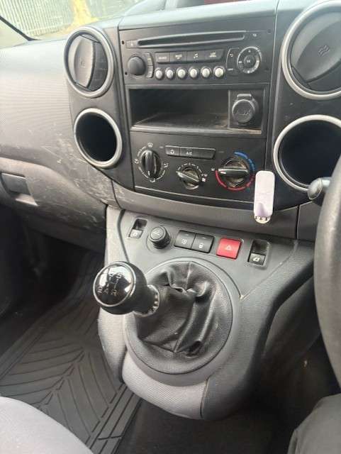 2014 PEUGEOT PARTNER 2014 PEUGEOT PARTNER