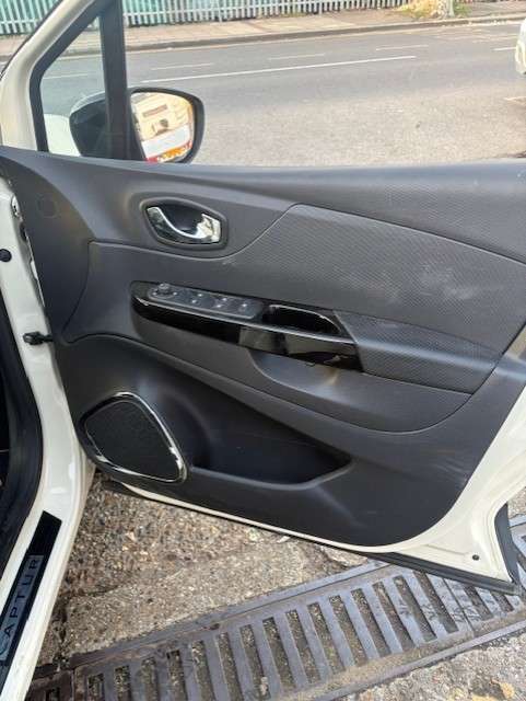 2016 RENAULT CAPTUR 2016 RENAULT CAPTUR