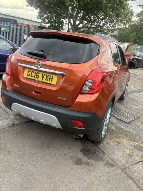 A 2016 VAUXHALL MOKKA 1.4i Turbo SE SUV 5dr Petrol Auto 2WD Euro 6 (140 ps) A 2016 VAUXHALL MOKKA 1.4i Turbo SE SUV 5dr Petrol Auto 2WD Euro 6 (140 ps)